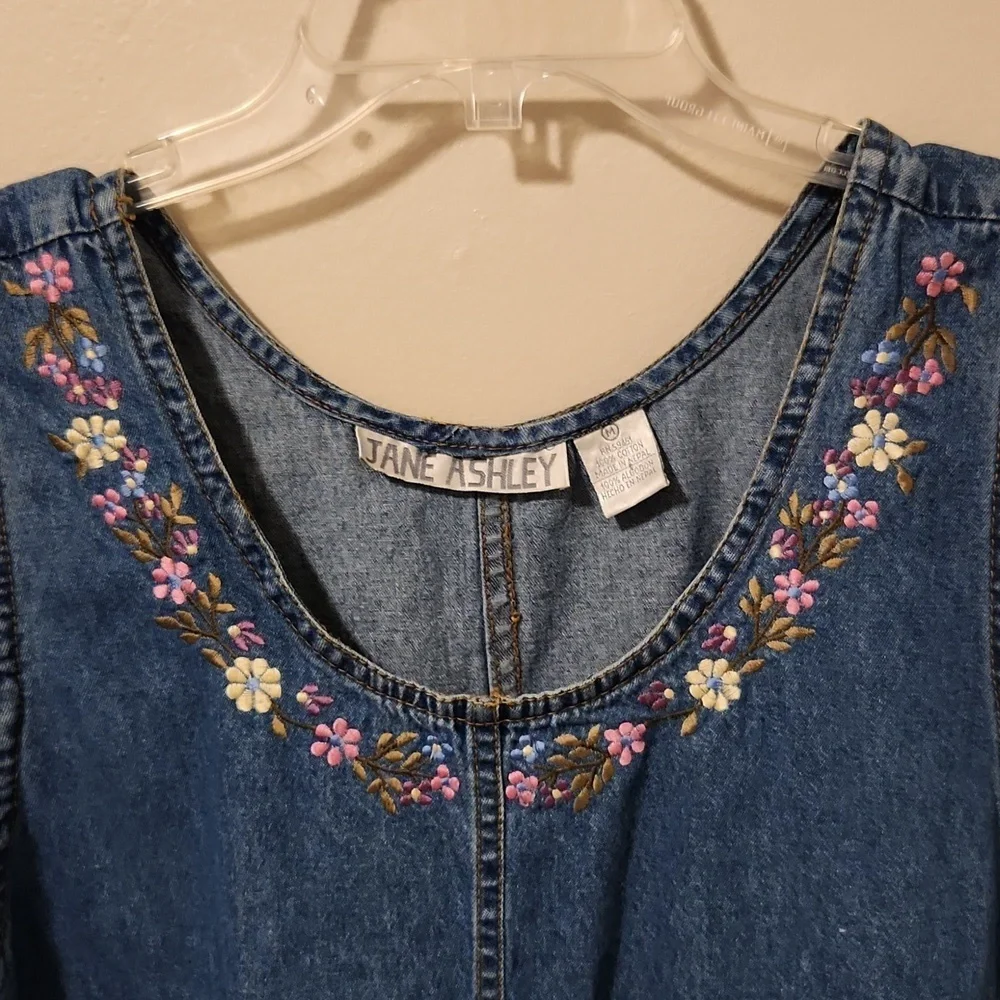 Jane Ashley Womens Vintage Denim Dress M Maxi w Floral Embridered Neck Pockets - Picture 3 of 12
